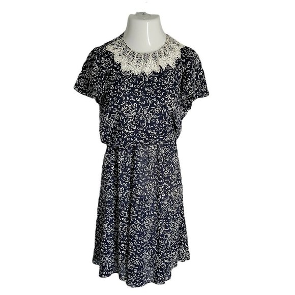 Items Vintage Classy Sheer Dress ~ Blue & White ~ Sz 8 ~ Below Knee - Picture 1 of 7